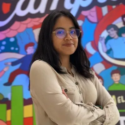 Lizbeth Dávila, Directora, Marketing