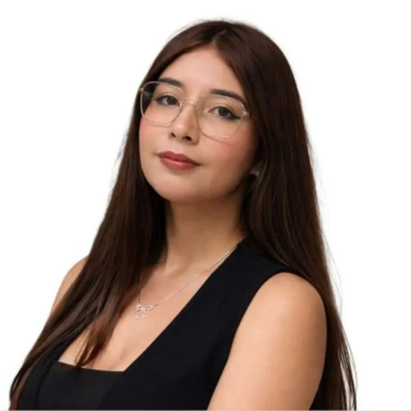 Valentina Ayerve, Director, Liderazgo