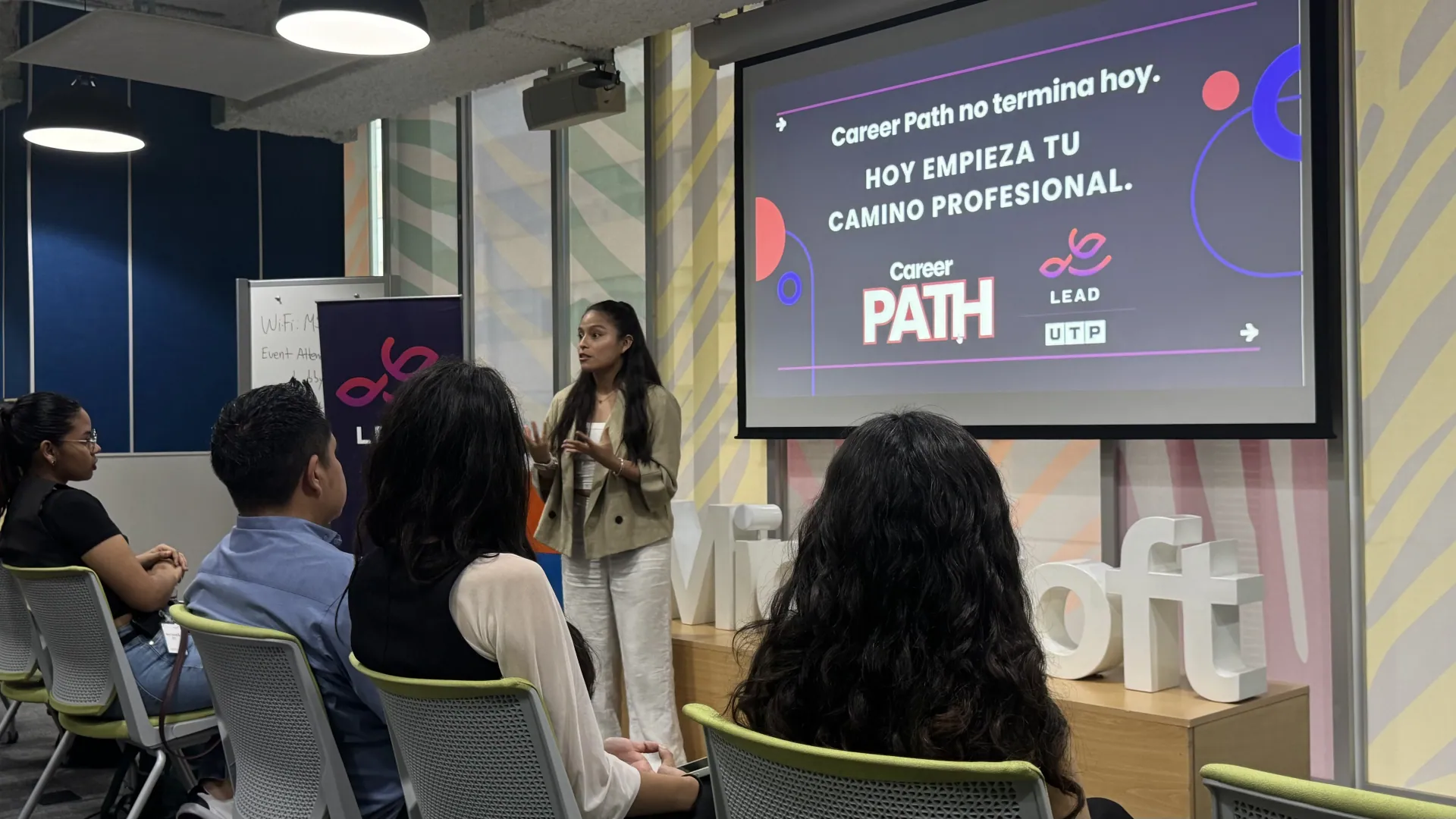Ponencia en la clausura de Career Path