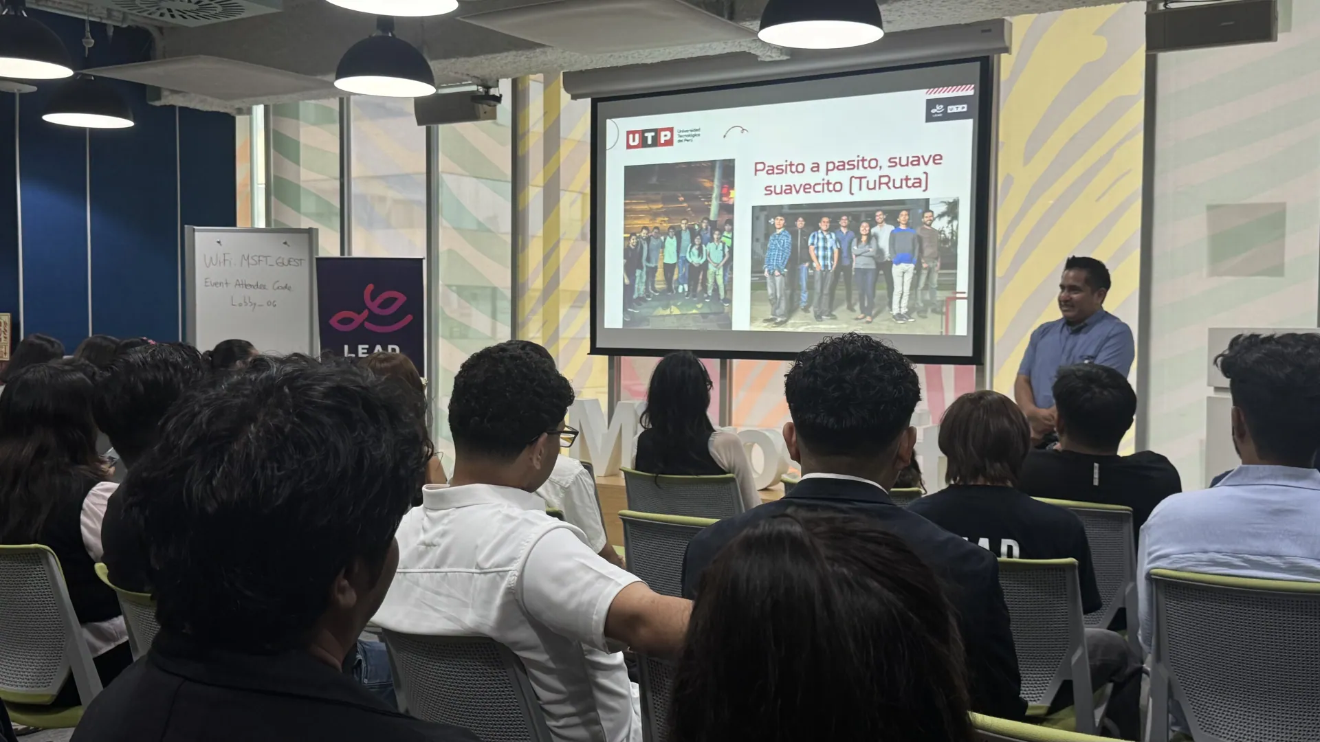 Ponencia durante la clausura de Career Path