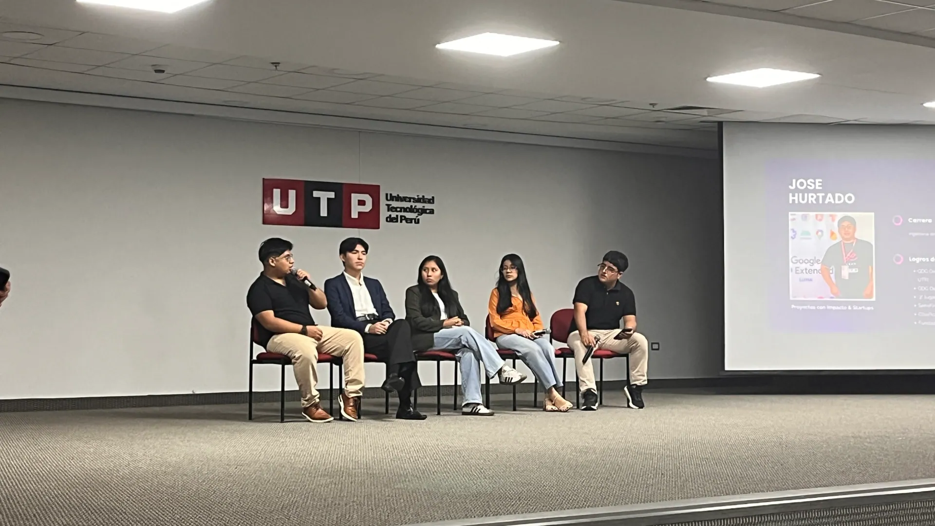 Panel durante LEAD Talent Showcase